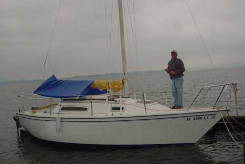US YACHTS 25, 1983 sailboat