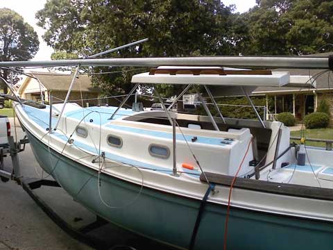 Venture of Newport '23, 1976 sailboat