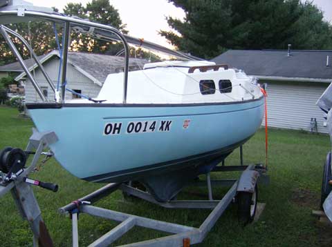 Victoria 18, 1980 sailboat