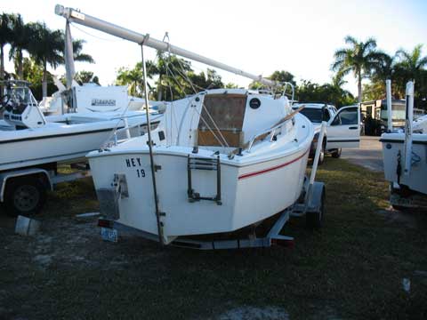 West Wight Potter 19, 2000 sailboat