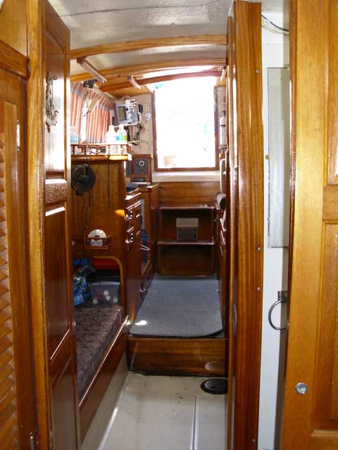Cal 36, 1969 sailboat