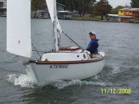 Cape Dory Typhoon, 1976 sailboat