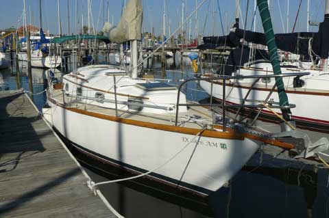 Cape Dory 30 Cutter/Sloop, 1984 sailboat