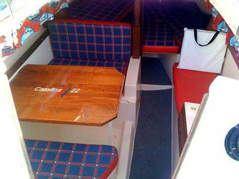 Catalina 22, 1975 sailboat