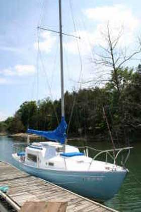 Columbia 24, 1966 sailboat