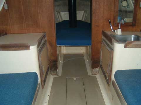 Freedom 21, 1984 sailboat
