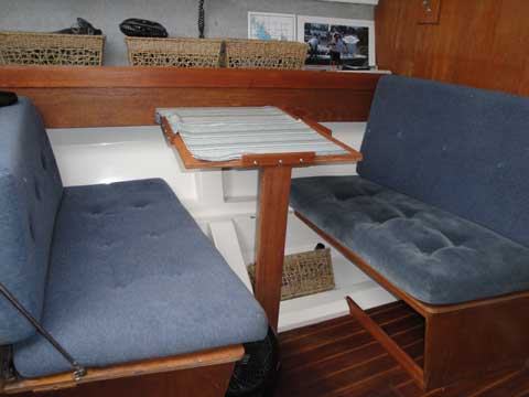 Hunter 25.5, 1986 sailboat