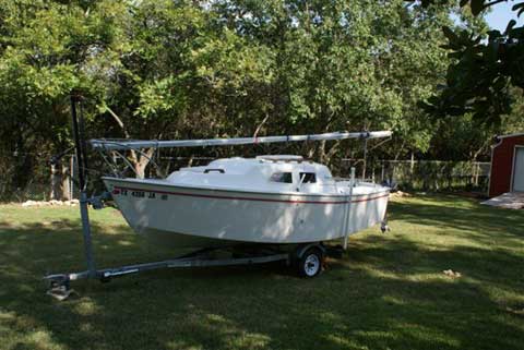 West Wight Potter 19, 1998 sailboat