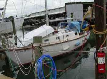 Cape Dory 28, 1975 sailboat