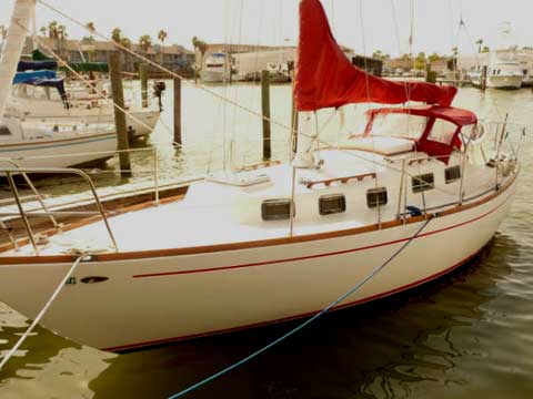 Alberg 29 sailboat