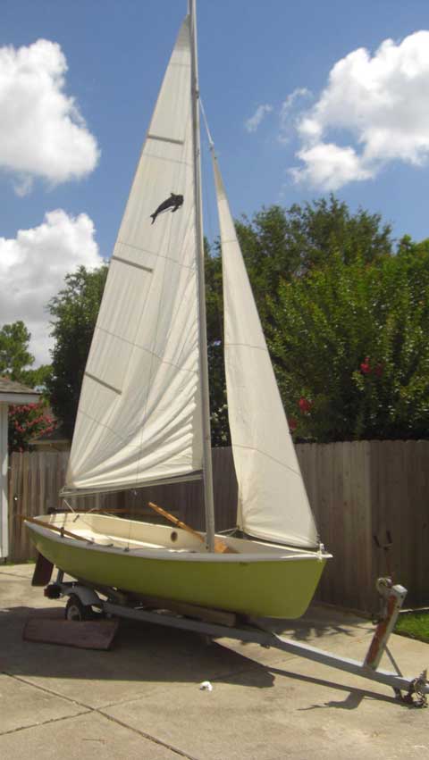 AMF Puffer, 1974 sailboat
