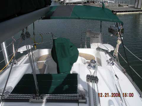 Beneteau 323, 2005 sailboat