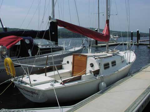 Bristol Corsair, 24', 1970 sailboat