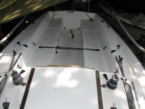 Capri 25 sailboat