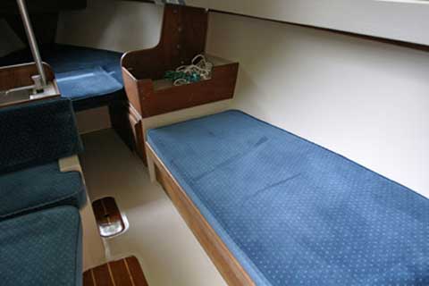 Catalina 22 sailboat