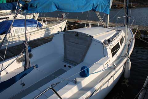 Catalina 22, 1989 sailboat