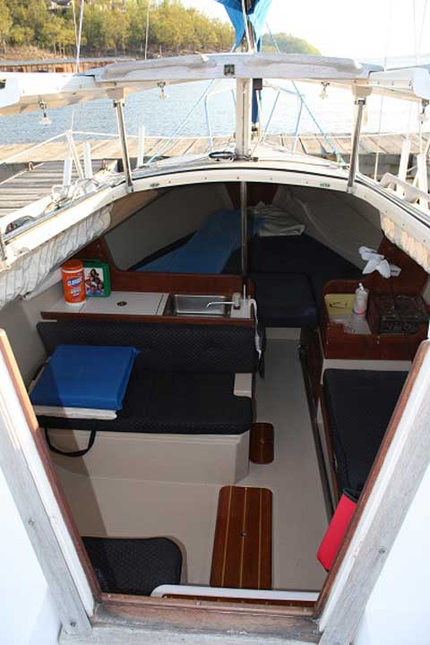 Catalina 22, 1989 sailboat