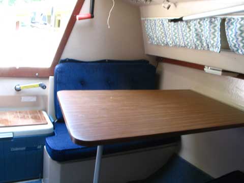 Catalina 22, Swing Keel, 1987 sailboat