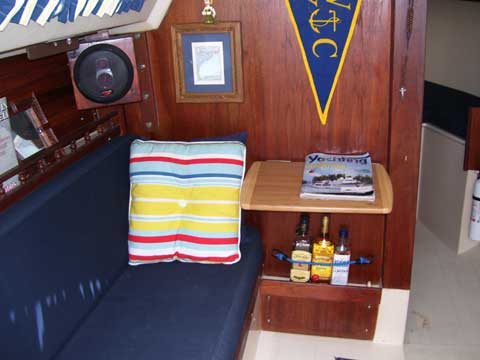 Catalina 25 sailboat