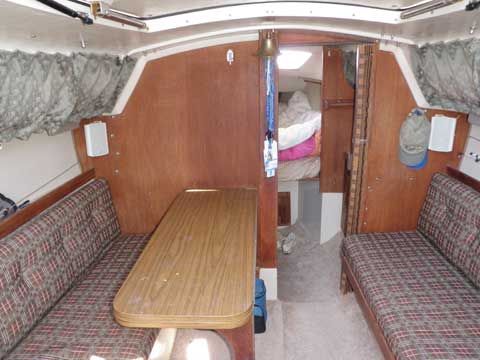 Catalina 25, 1985 sailboat