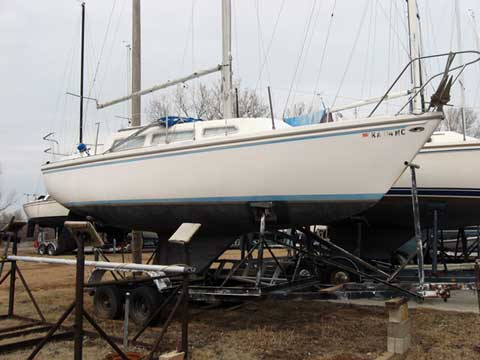 Catalina 27, 1977 sailboat