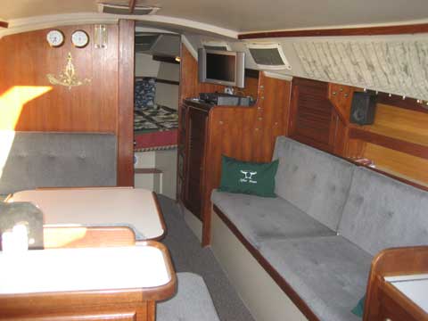Catalina 30, 1988 sailboat