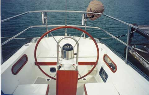 Catalina 38', 1981 sailboat