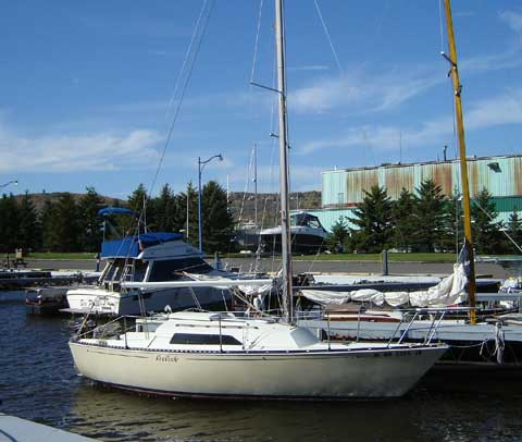 C&C 24 sailboat