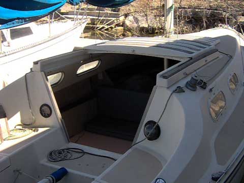 Chrysler 22 sailboat