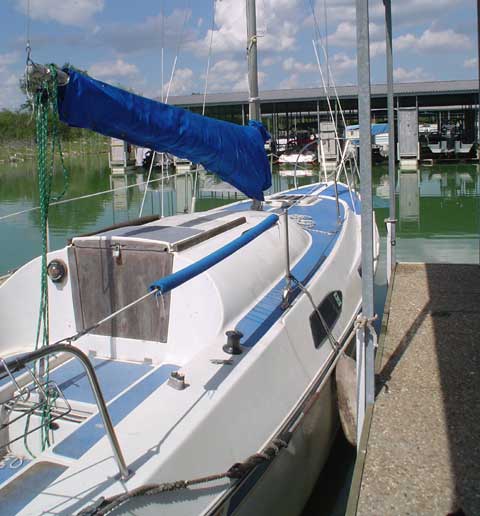 Clipper Marine 30 sailboat