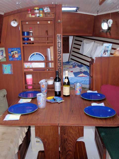 Compac 27/2, 1988 sailboat