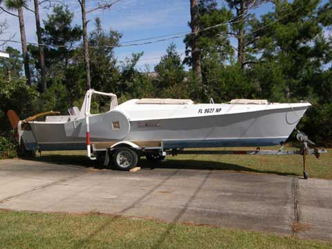 Edey & Duff Dovekie 21, 1981 sailboat