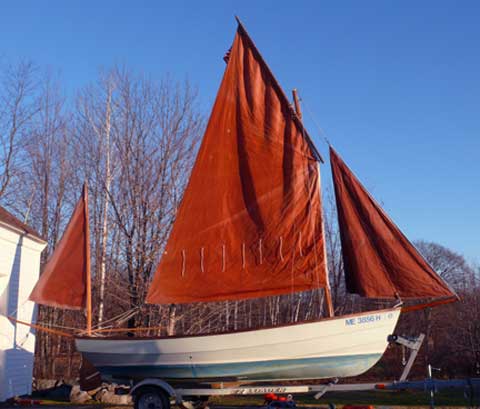 Drascombe Dabber 16 sailboat