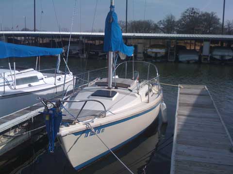 Ericson 23, MK I, 1971 sailboat