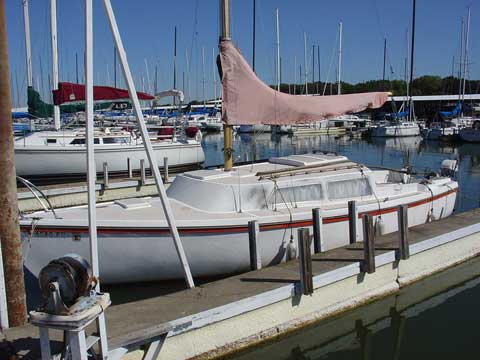 Helms 25 sailboat