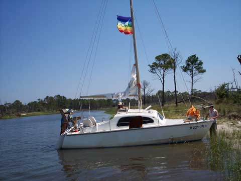 Hirondelle 23 sailboat