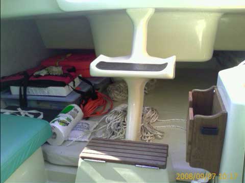 Hunter 23.5 sailboat