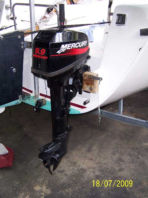 Hunter 23.5 sailboat
