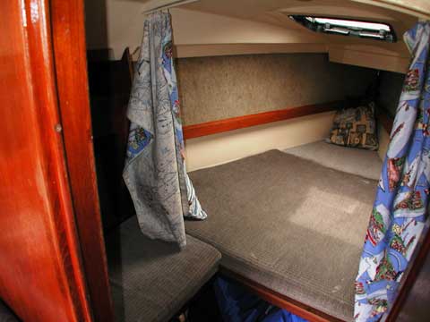 Hunter 25.5 sailboat
