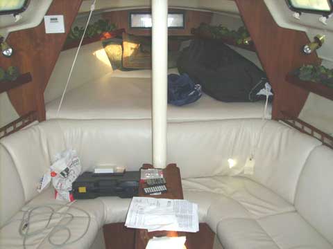 Hunter 28 sailboat