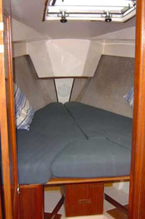 Hunter 34, 1984 sailboat