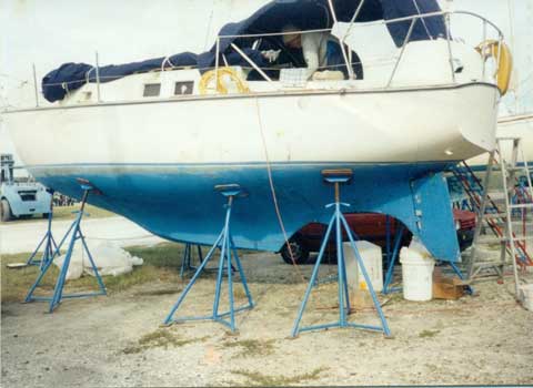 Irwin 28, 1973 sailboat