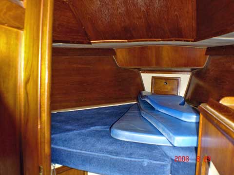 Irwin Citation 30 sailboat