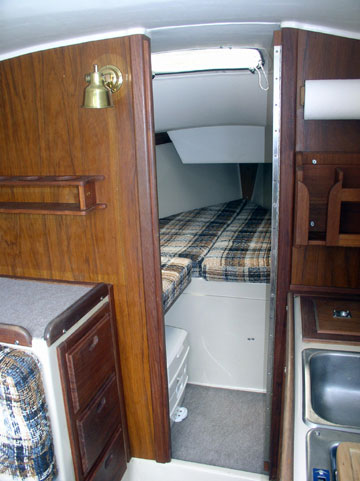 1984 Laguna 26