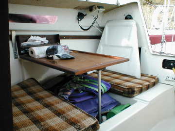 Macgregor 22, under sail