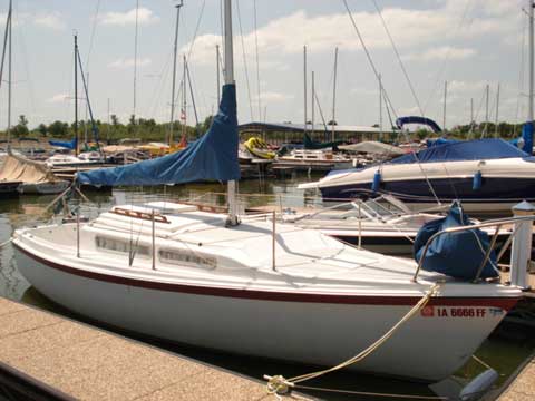 Macgregor 25