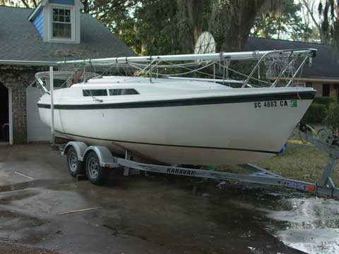 Macgregor 26S sailboat