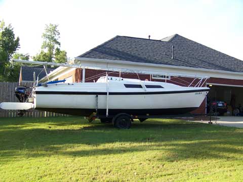 Macgregor 26S sailboat