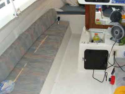 Macgregor 26S, 1992 sailboat