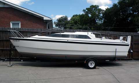 Macgregor 26X sailboat